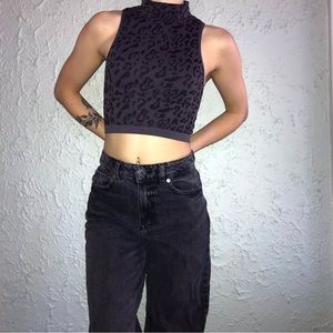 BOZZOLO Black & Purple Leopard Print Half Turtle Neck Sleeveless Crop Top